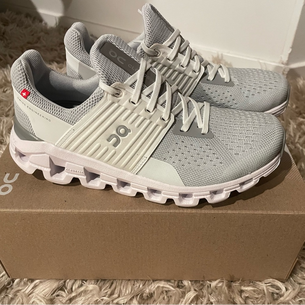 Brand New On Cloud cloudswift white running shoes new in box